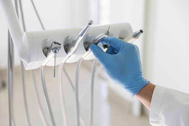 Professional Tooth Extraction technician working in Mannford, OK